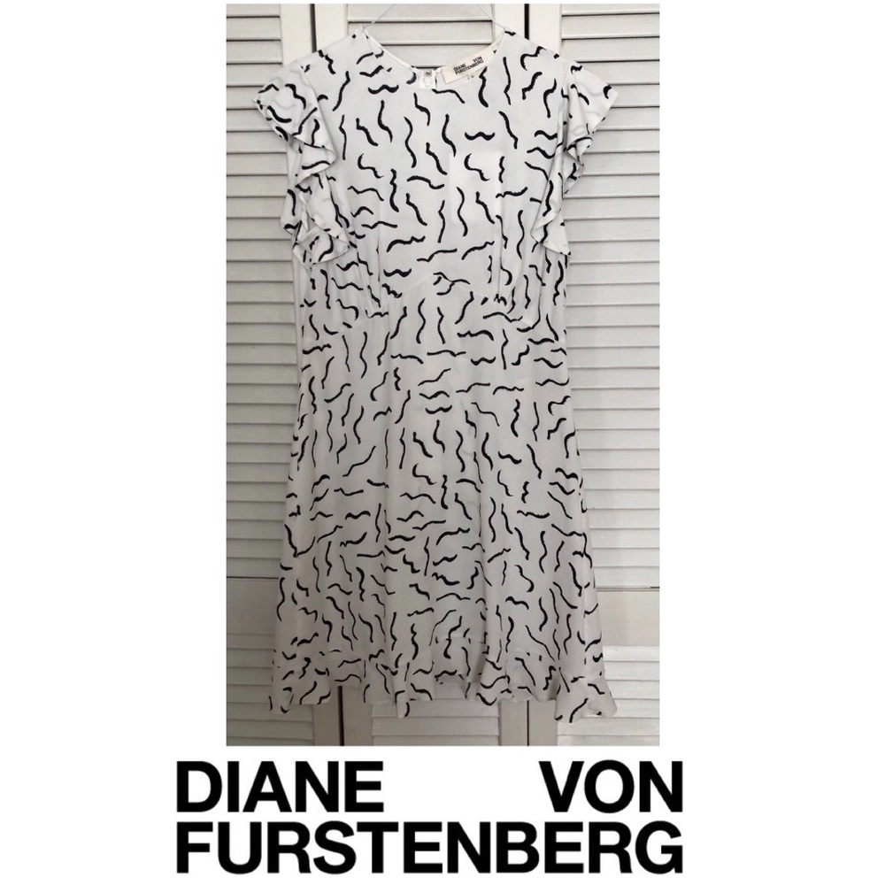 NWT! DVF Krona Ruffled Crepe Mini Dress